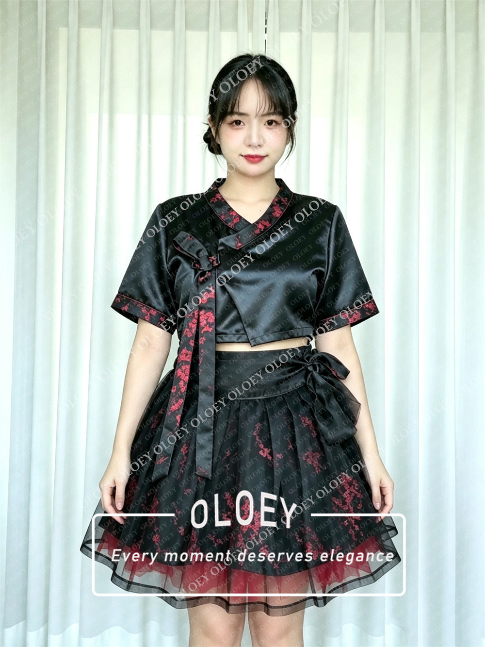 OLOEY Set Hanbok da Concerto C - Hanbok Modern Set recensione e prezzo