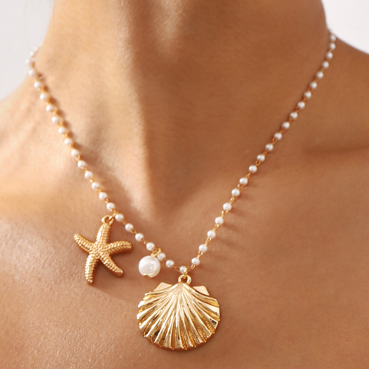 Collana girocollo con ciondolo - Y2K Ethnic Fashion recensione e prezzo