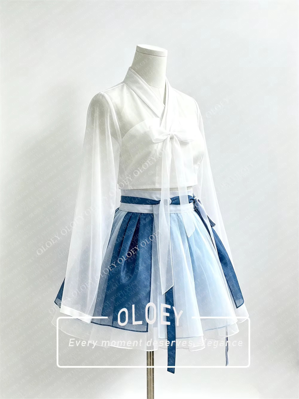 OLOEY Abito Moderno Corto per  - Hanbok Modern Set recensione e prezzo