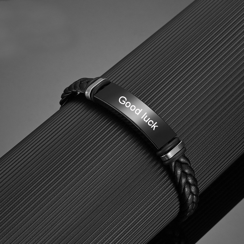 Bracciale di Lusso in Pelle In - Ethnic Fashion Logo recensione e prezzo